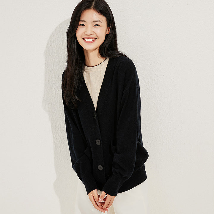 The Himalaya Classic Cardigan combines timeless style with luxurious comfort. Made from a premium yak and wool blend, this V-neck sweater offers superior warmth, softness, and a loose fit perfect for layering. Ideal for winter styling with classic elegance.