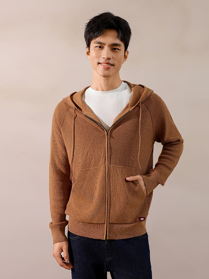 Elevate your casual look with the Shoton Contrasting Hooded Knit Coat. Crafted for style and comfort, this versatile piece combines a hooded design with contrasting details, perfect for layering.