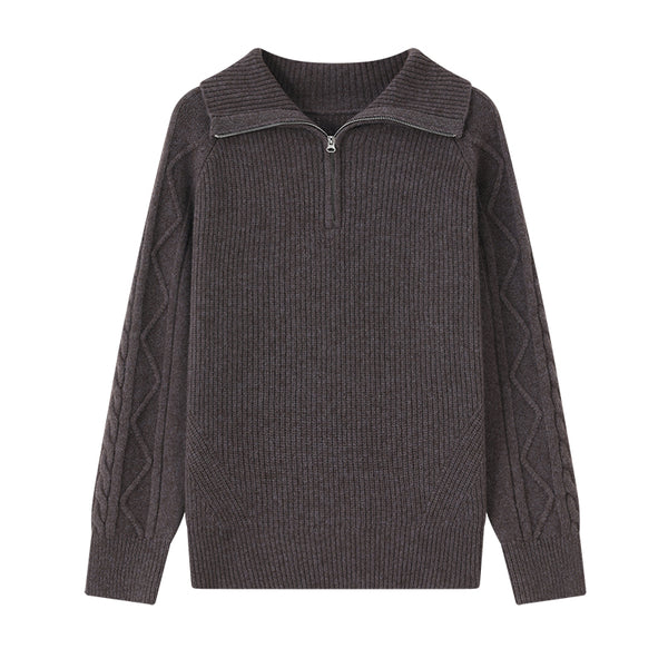 Experience exceptional warmth with the Women's Shambala Thick Yak Wool Pullover. Made from 100% Yak wool, this cozy sweater offers a luxurious feel and perfect insulation for colder months.

