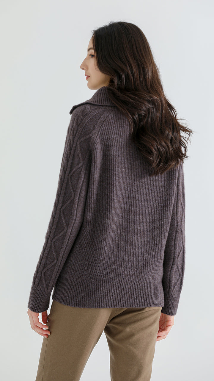 Experience exceptional warmth with the Women's Shambala Thick Yak Wool Pullover. Made from 100% Yak wool, this cozy sweater offers a luxurious feel and perfect insulation for colder months.


