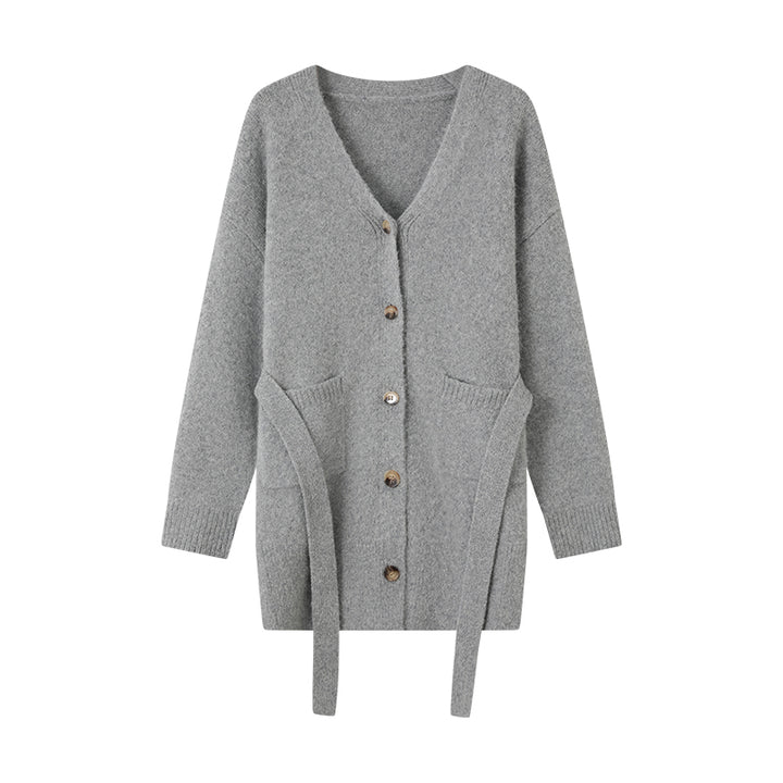Embrace cozy elegance with the Above Land Classic Long Cardigan. Crafted from a unique yak, alpaca, wool, and nylon blend, this cardigan features a relaxed fit, extended sleeves, and stylish side slits. Inspired by Tibetan grasslands, it offers both warmth and sophistication.
