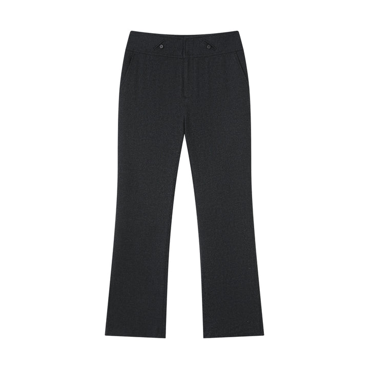 Elevate your wardrobe with our Women's Cropped Yak Woolen Pants. Made with a luxurious yak wool blend, these pants offer warmth, comfort, and a flattering fit for a sophisticated look.

