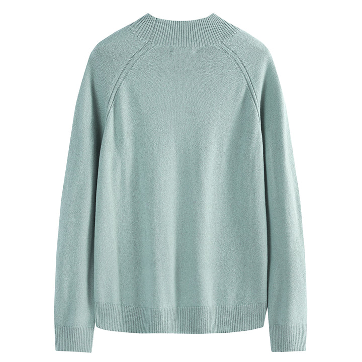 Wrap yourself in the ultimate comfort with the Women's Shambala 100% Yak Eternity Sweater. Crafted from 100% Yak wool, this soft and durable sweater offers both warmth and sophistication for any season.