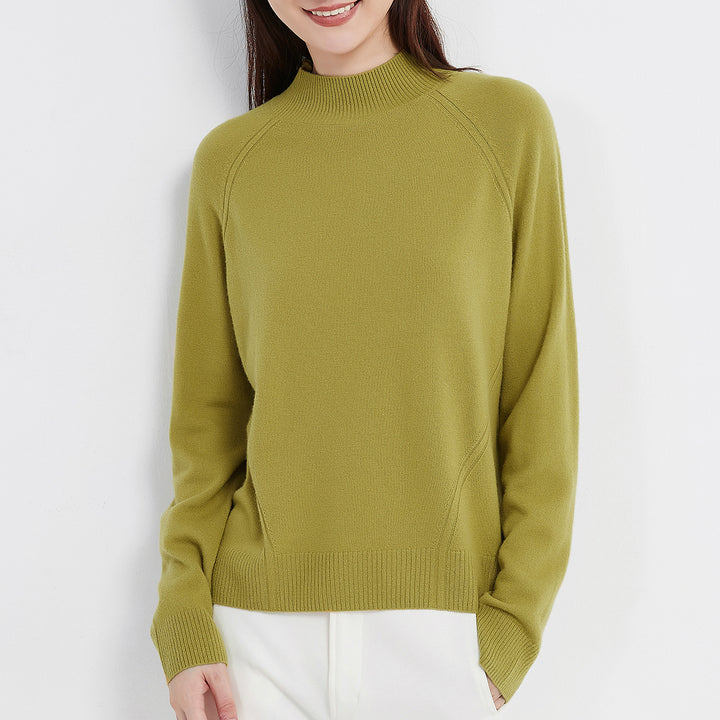 Wrap yourself in the ultimate comfort with the Women's Shambala 100% Yak Eternity Sweater. Crafted from 100% Yak wool, this soft and durable sweater offers both warmth and sophistication for any season.