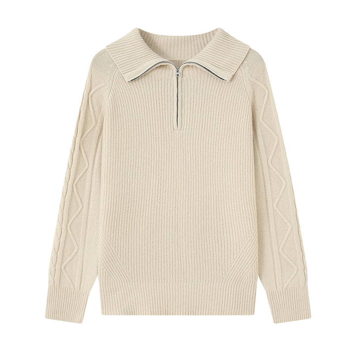 Experience exceptional warmth with the Women's Shambala Thick Yak Wool Pullover. Made from 100% Yak wool, this cozy sweater offers a luxurious feel and perfect insulation for colder months.

