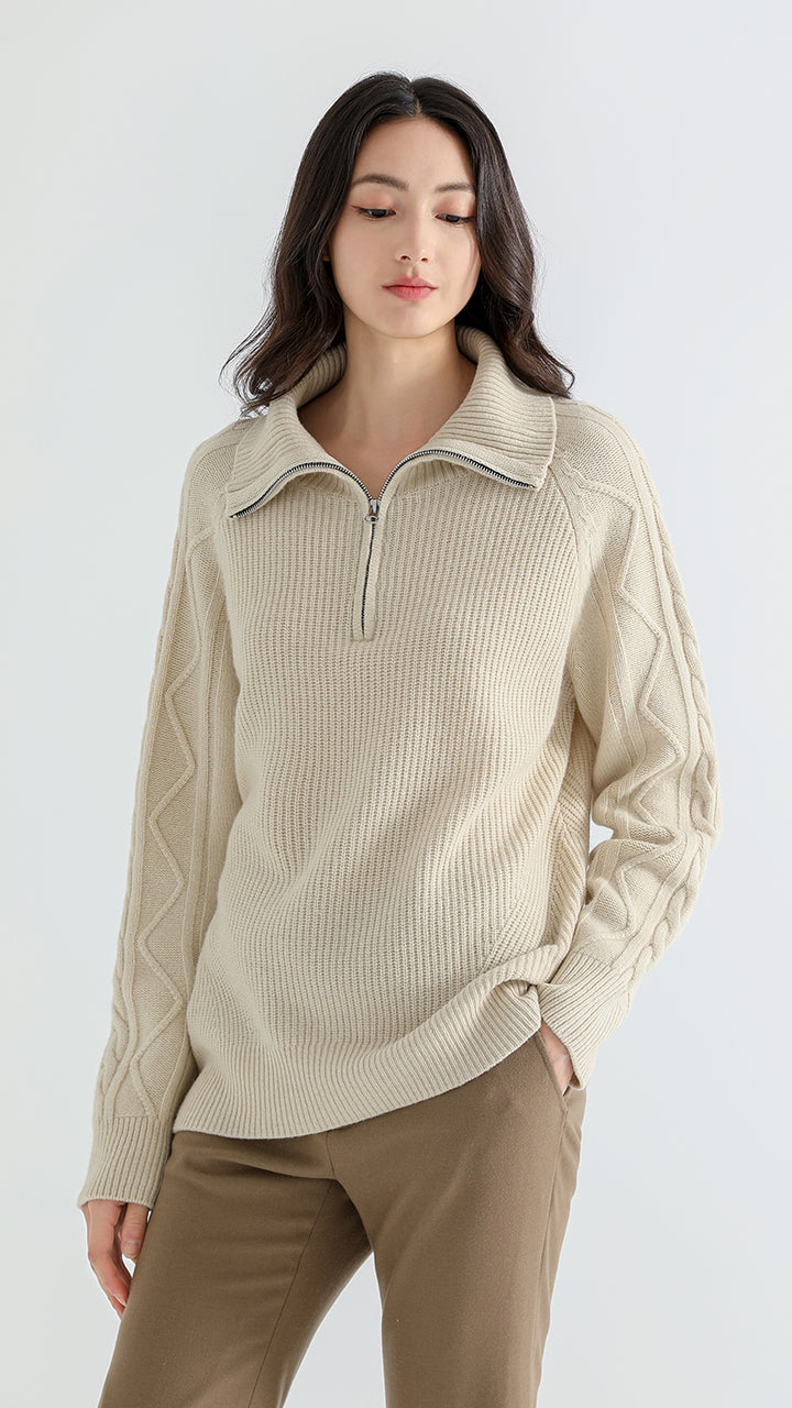 Experience exceptional warmth with the Women's Shambala Thick Yak Wool Pullover. Made from 100% Yak wool, this cozy sweater offers a luxurious feel and perfect insulation for colder months.

